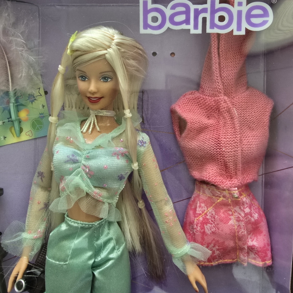 Barbie Generation Girl Dance Party Doll with Pink and Green Outfit - Picture 6 of 8